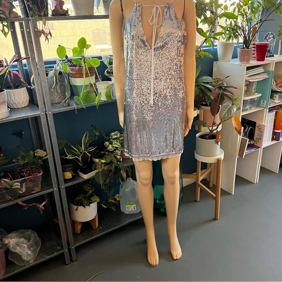 IntFree People Double Take Sequin Mini Dress Women Silver V Neck Silver  Dress - Picture 6 of 10